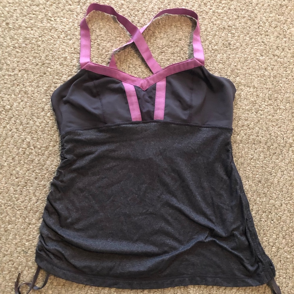 Lululemon gray tank